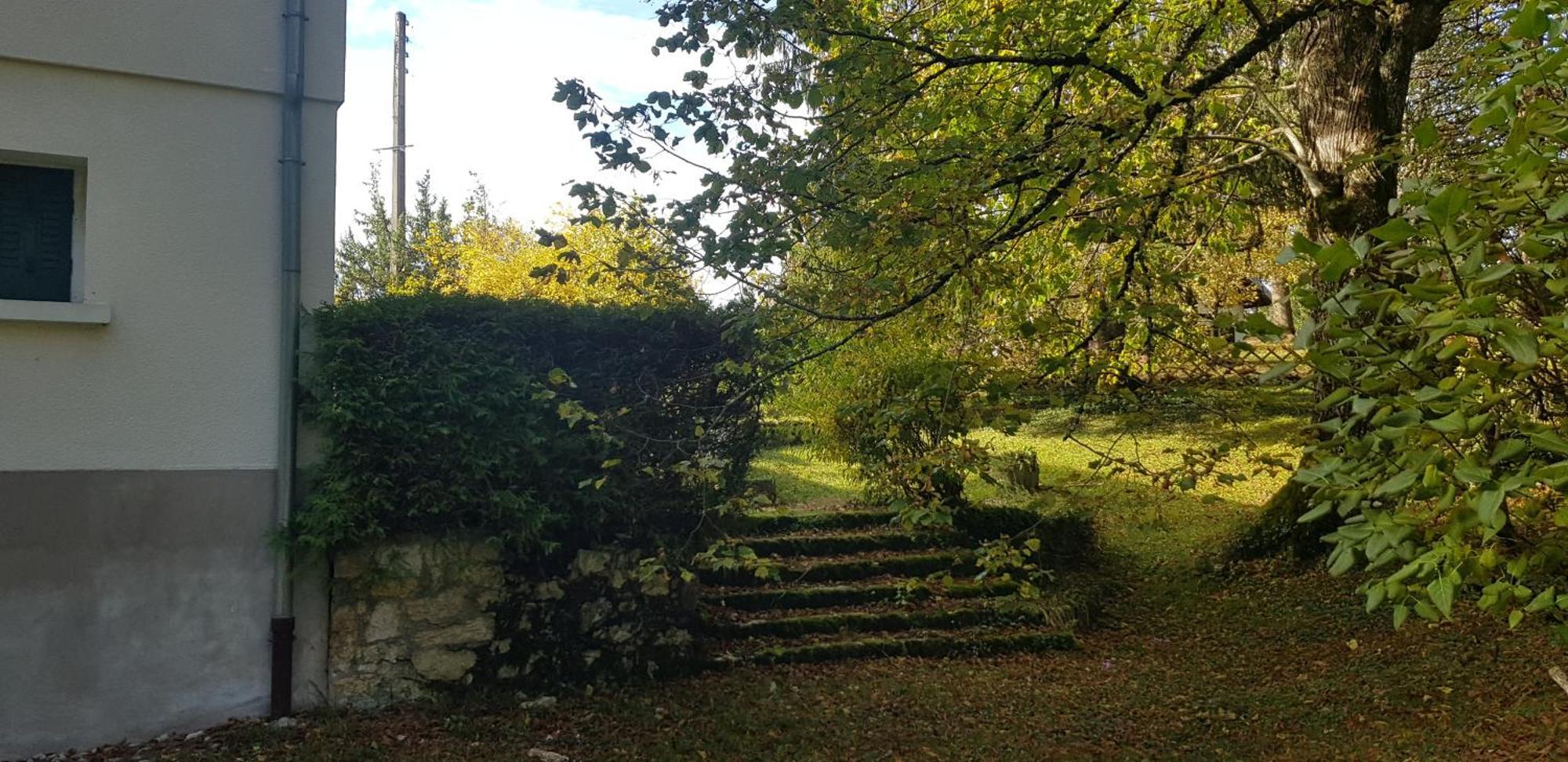 Gite Grande Capacite Au Calme Circuit Cascades Du Herisson Bonlieu Exterior foto